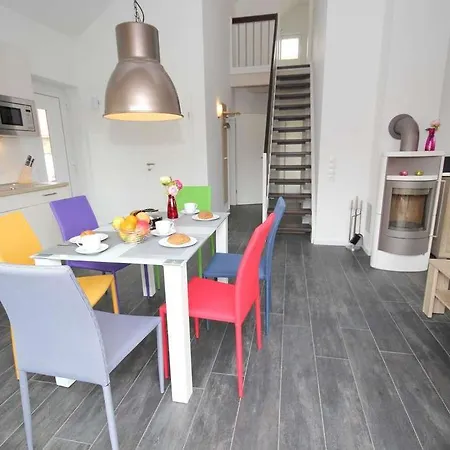 Hébergement de vacances Feriendorf Sudstrand Haus 53 *